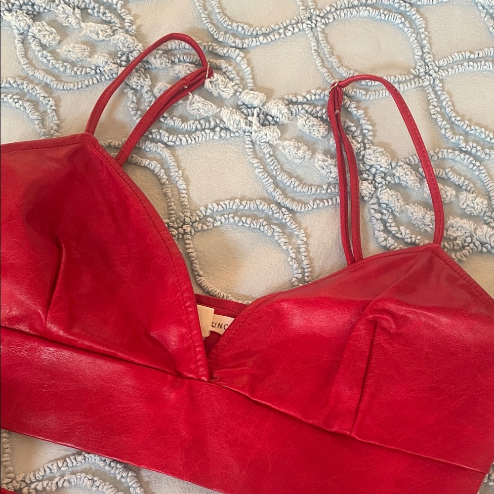 Red Two-Piece Set with Crop Top and High-Waisted Shorts leather small - Picture 3 of 4